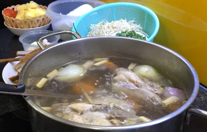 cach-nau-banh-canh-5