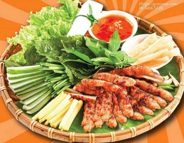 quan-an-ngon-o-nha-trang-nem-nuong quan-an-ngon-o-nha-trang-nem-nuong