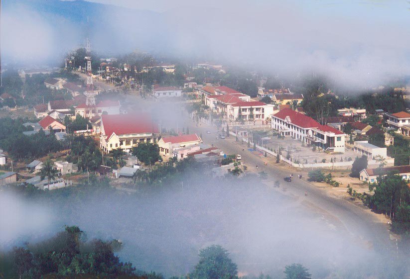 Thung lũng Tô Hạp, Khánh Sơn chìm trong sương sớm